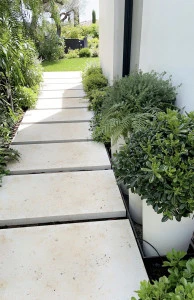 Aménagement extérieur à Saint-Paul-de-Vence
